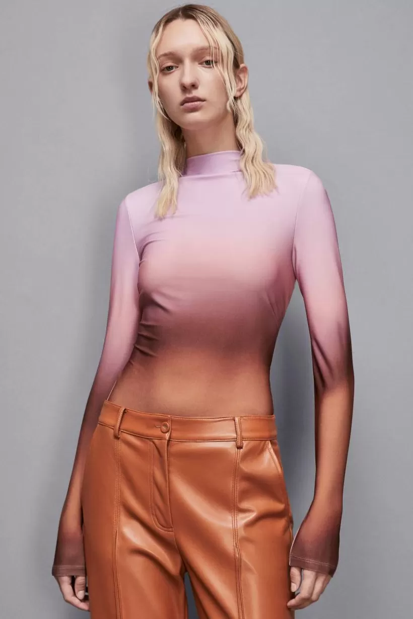 dersejowy_sweterek_skinny_essential_3.webp Dżersejowy sweterek Skinny Essential^Patrizia Pepe New