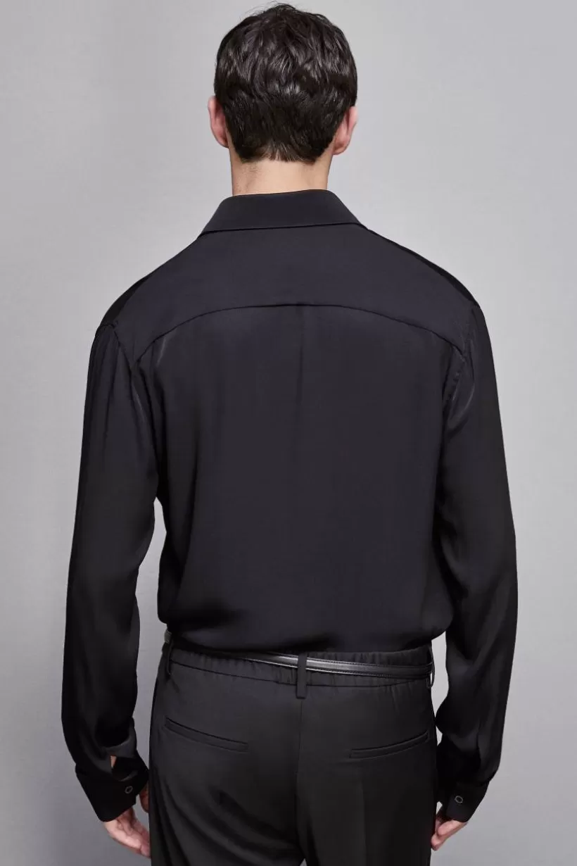 koszula_z_wiskozowego_diagonalu_w_jednolitym_kolorze_2-1.webp Koszula z wiskozowego diagonalu w jednolitym kolorze^Patrizia Pepe Shop