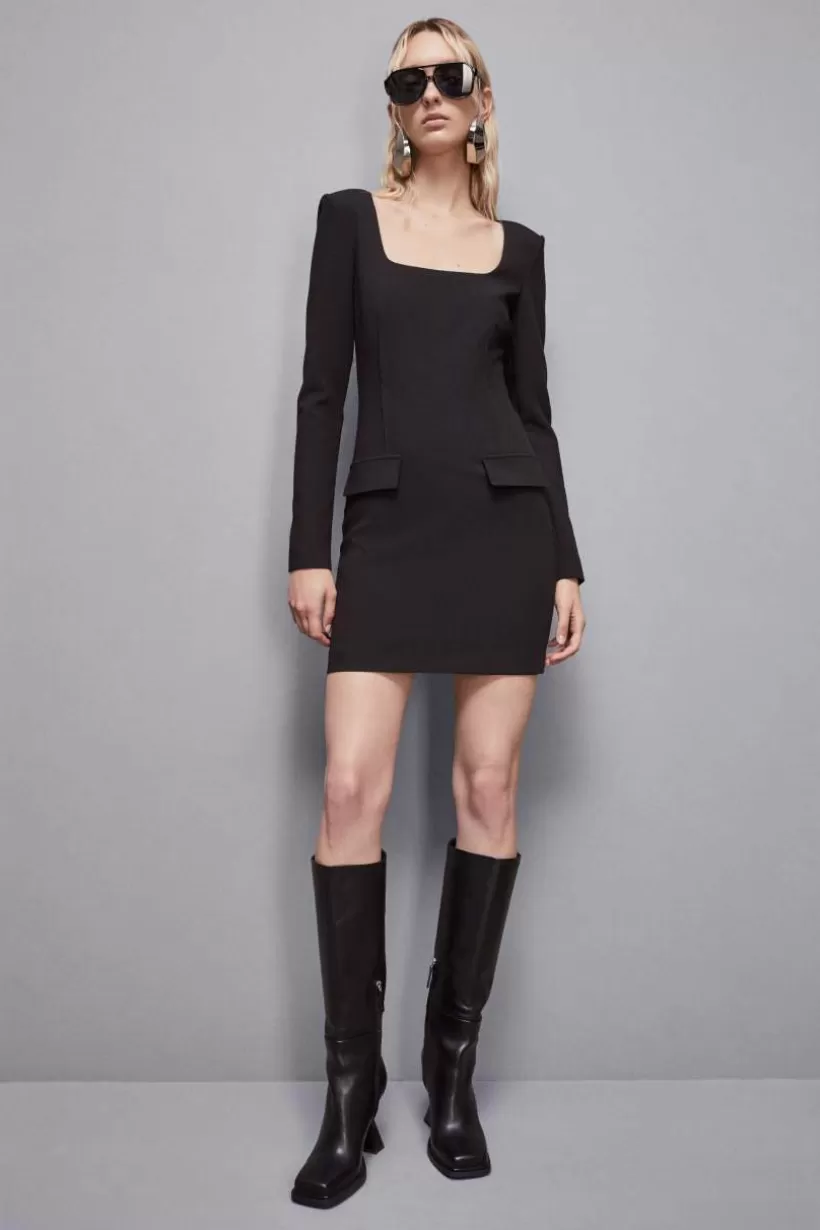 mini_sukienka_slim_fit_z_diagonalu_5.webp Mini sukienka slim fit z diagonalu^Patrizia Pepe Fashion