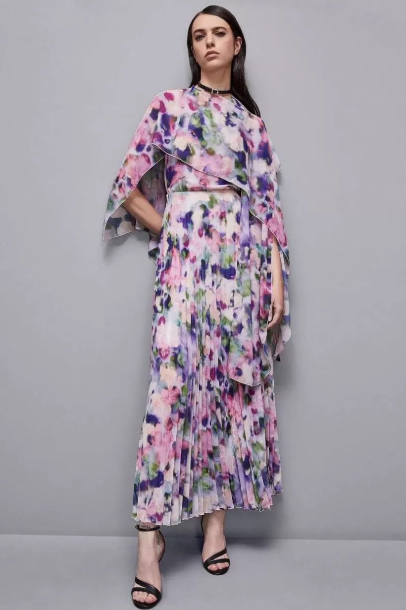 szal_na_uroczysto_ze_wzorzystego_szyfonu_2.webp Szal na uroczystość ze wzorzystego szyfonu^Patrizia Pepe Store