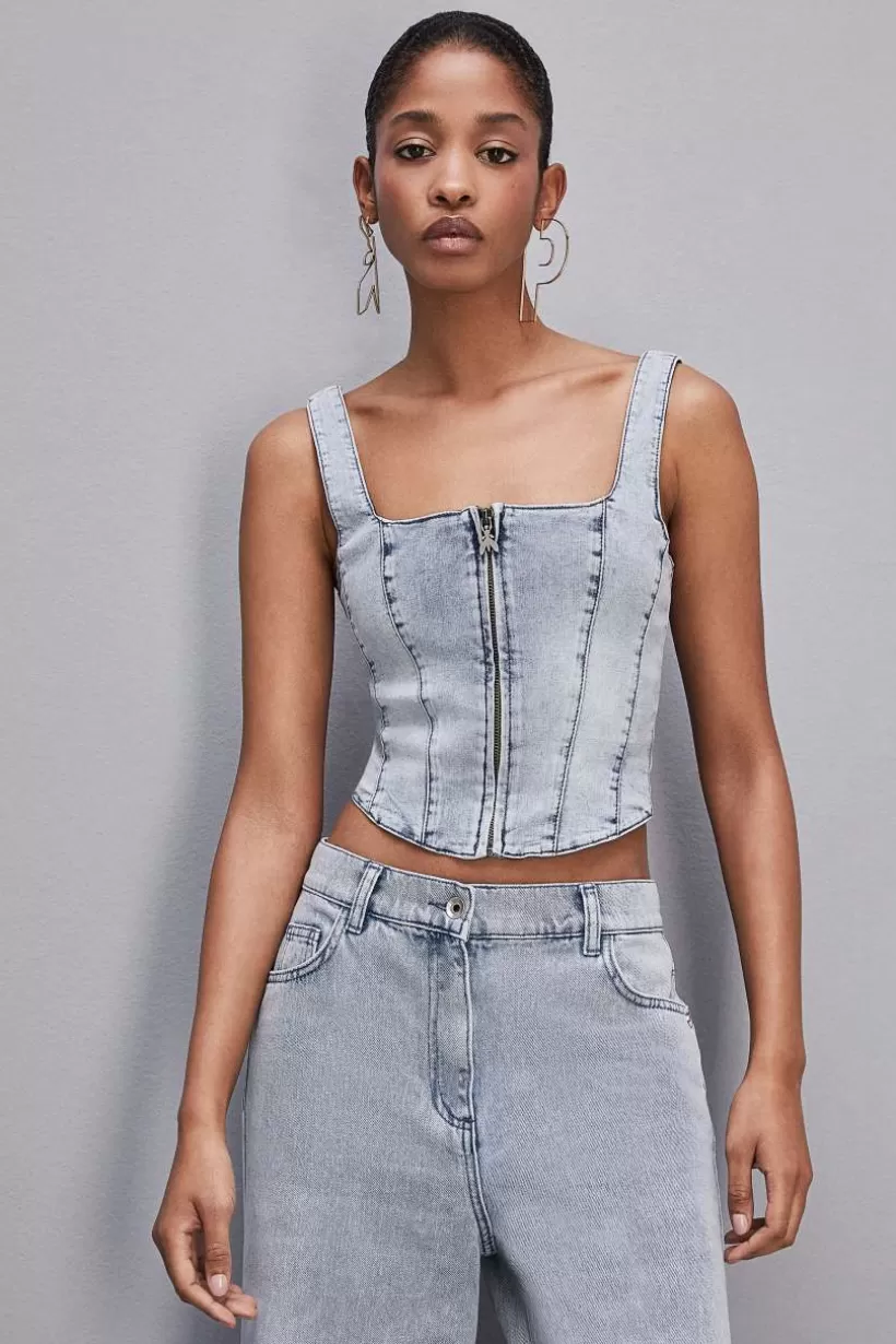 top_z_elastycznego_denimu_3.webp Top z elastycznego denimu^Patrizia Pepe Fashion